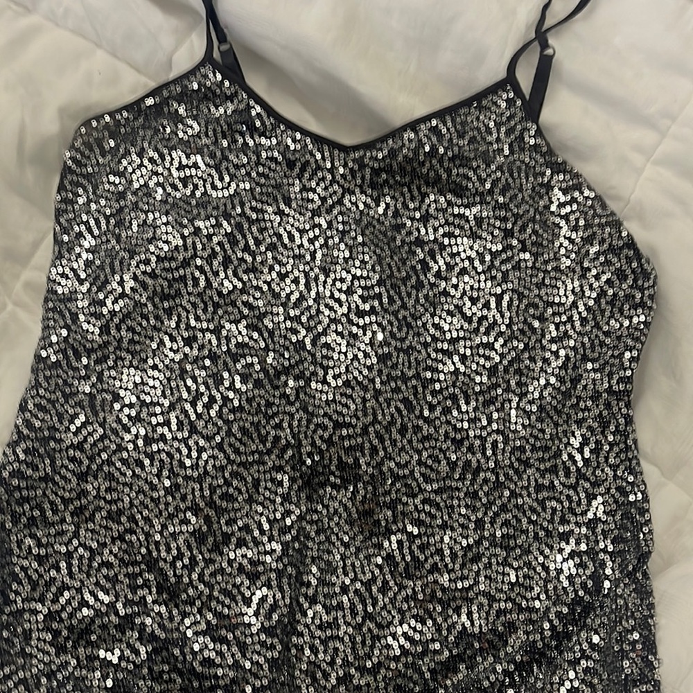 Express Tank Top Womens Small Glitter V-Neck Adjustable Strap silver sequins